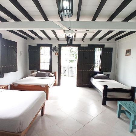 Hostal Portal Del Sol Capurgana Exterior photo