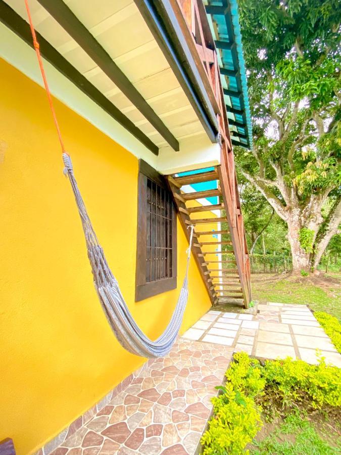 Hostal Portal Del Sol Capurgana Exterior photo